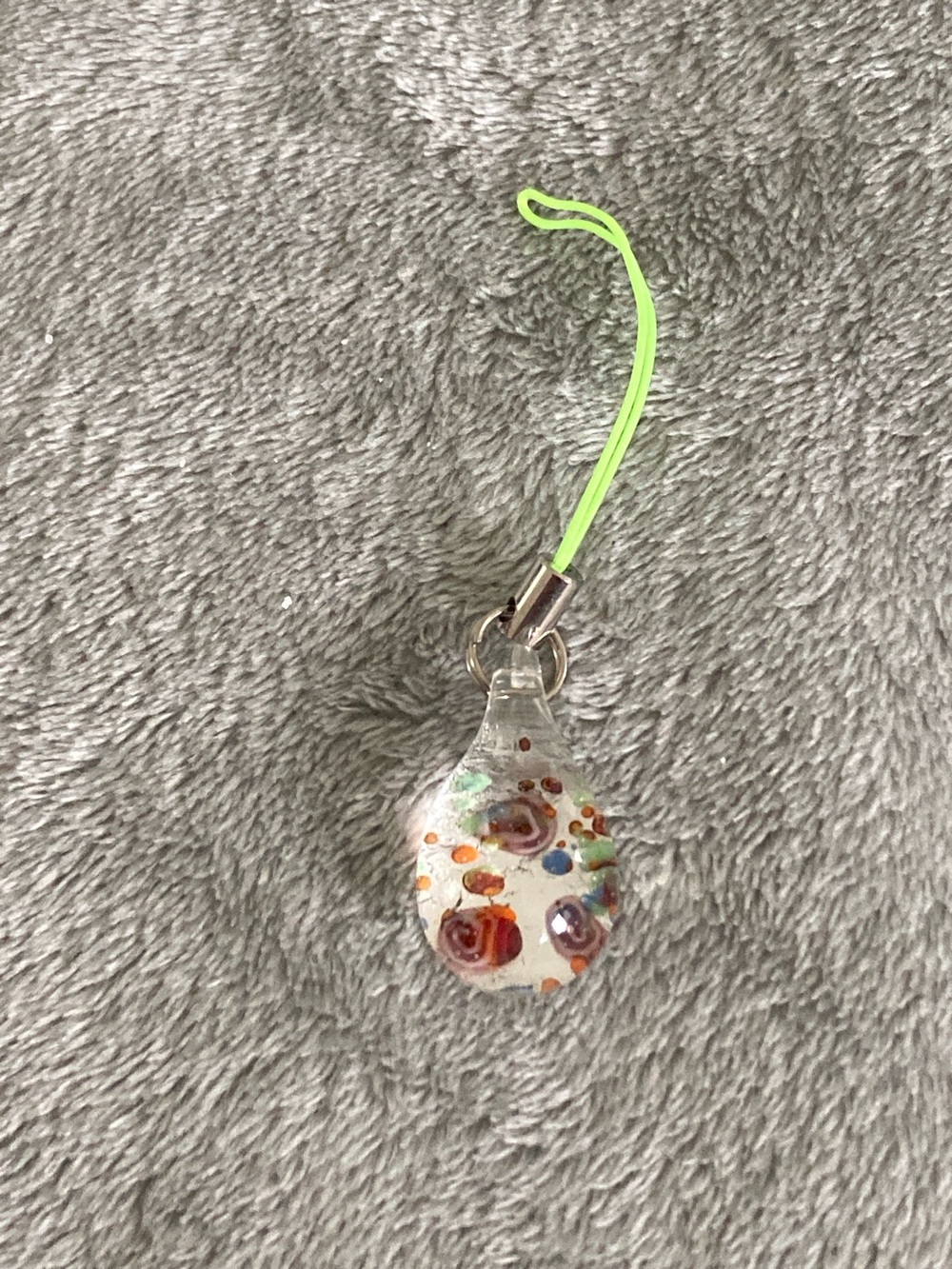 Car/cellphones/ipad/keychain flower charm